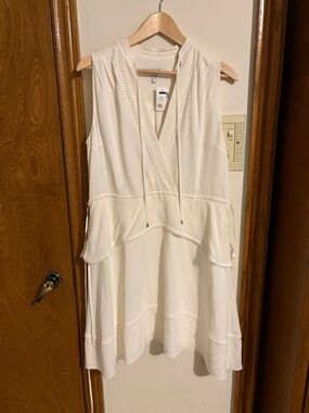 Derek Lam Sleeveless Cream V-Neck Dress NWT